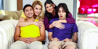 Cherry Kiss and Sienna Rae's milf smut by Mom Swap