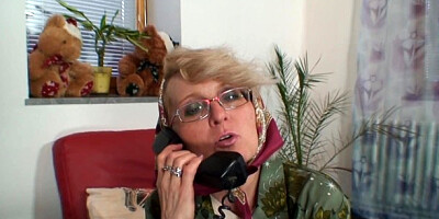 Funny patootie's old blonde video