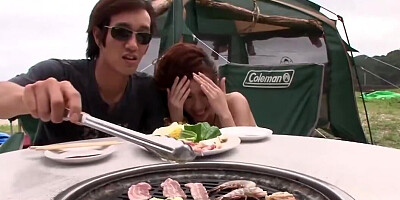 Outdoor blowjob from a topless Japanese amateur in HD