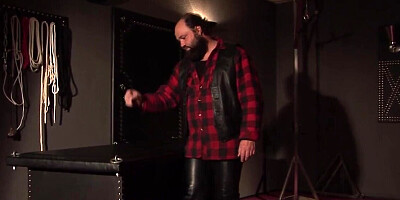 Slave is going to enjoy the unspeakable pain in this one