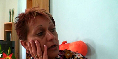 Looking-good hoochie's old pussy xxx