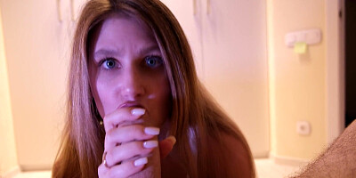DEEP SLIPPY BLOWJOB