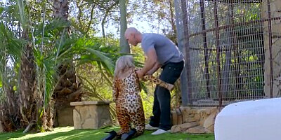 Hot Milf Alyssa Lynn is an - Brazzers