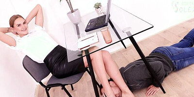 Office secretary foot worship fantasy (high heels worship, office feet, Ukrainian feet, dream feet)