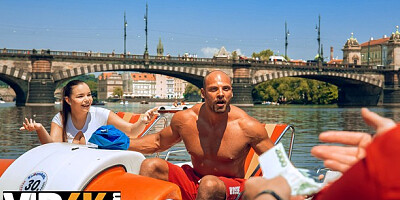 Blowjob sex with romantic Sofia Lee from Hunt4k