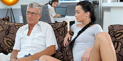 Masturbation video with glamorous Erica Black from Daddy4k