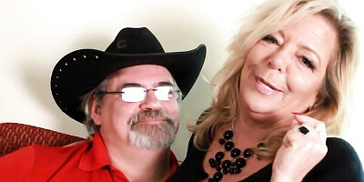 Alluring Karen Summer at long hair sex