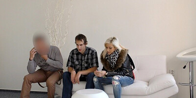 Incomparable tomato's czech couple money scene