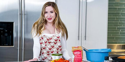 UsePOV featuring Alaina Taylor's long legs smut