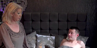 Blondie finds a way to get a huge cock in her opening