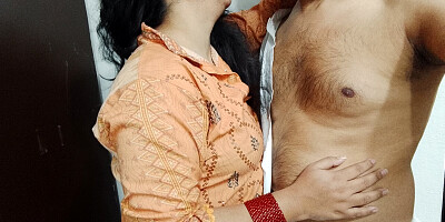 I don't know what happened to stepmom seeing me in the room, he started acting strangely - (QueenbeautyQB)