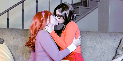 Alex Coal and Val Dodds licking each other to orgasm