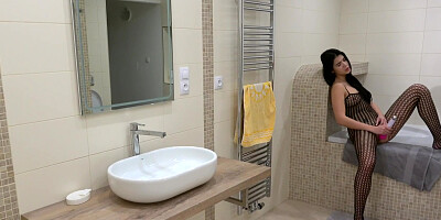 Lady Dee licks girlfriend Terra's sweet pussy