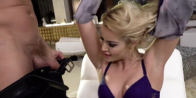 Foot freak enjoying a truly liberating fucking session