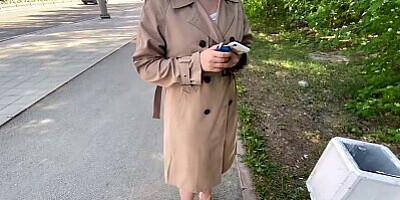 she dumped her boyfriend for $ 700 and fucked a stranger