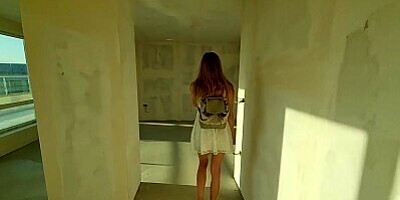 She wanted a discount on the apartment, so she gave the seller her pussy