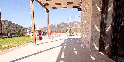 POV Threesome With Kris Price Two Naughty Step Sisters! Lift Up Dress And Sit On Big Cock 4K