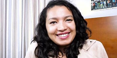 Bang your cleaning lady! David introduces us to Vanesa's chubby Latin ass