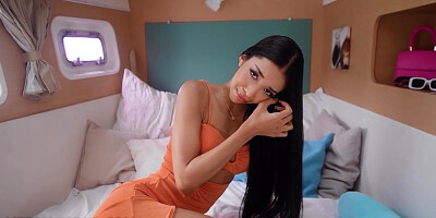 Lifeselector - Secret sex at sea with one of your sexy guests Lia Lin