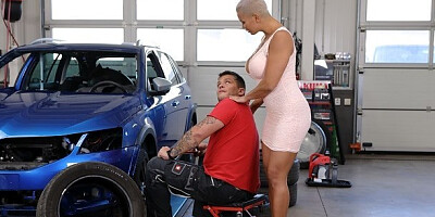 Crazy Chloe Lamour at mechanic dirt