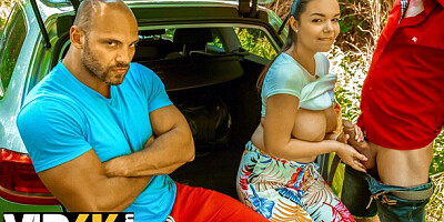 Cowgirl dirt with wonderful Steve Q and Sofia Lee from Hunt4k