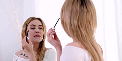 Young Sex Parties - Bella Mur - Hot nailed from both ends