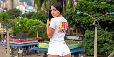 Puti Shorts - Hot Amateur Latina Mami Sits On My Huge Dick CFNM