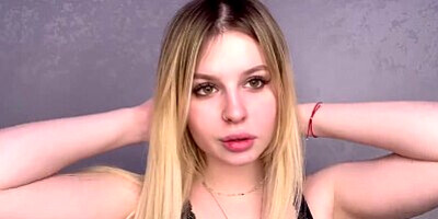 Tender virgin masturbates at the casting in solo, showing her fresh body