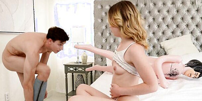 Stepsis Daisy Bean says, I Pretend they're REAL, Filling Me Up with HOT Steamy CUM - S9:E10