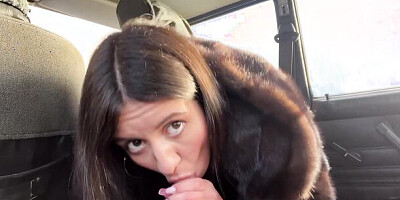 Agreed to walk with a stranger's sperm on my face in a public place - Cumwalk