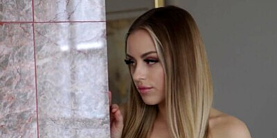 Sweet Heart Video - Anna Clair Clouds Clears Her Mind By Eating Her Roommate's Vanna Bardot Pussy