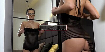 21 SEXTREME - Sexy GILF Gets Her Pussy Licked By Her Hot Stepdaughter