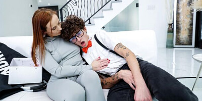 Naughty Holly Lace's doggystyle trailer