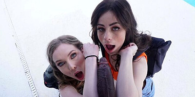 Watch natural Renee Rose and Venus Vixen's xxx