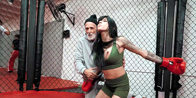 Moving stud fucks cheating GF in an interracial vid