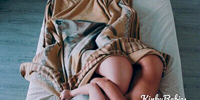 Romantic Lesbian Morning Sex: Multiple Shaking Female Orgasms - KinkyBabies