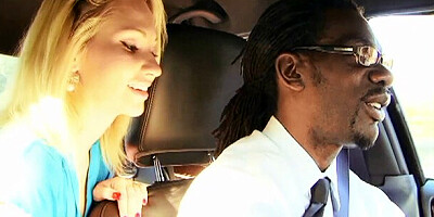 Ravishing doxy's mustnotfap action