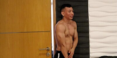 I'M FUCKING MY STEPSON AND BY MISTAKE HE STICKS HIS DICK UP MY ASS