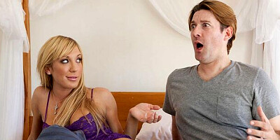 Watch pretty Amy Brooke's video