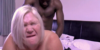 Maid Chloe Lamour with Huge Tits Gets Her Cunt Aroused