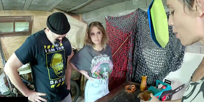 Threesome Sex With A Slutty Blonde Girl And A Slutty Milf 10 Min