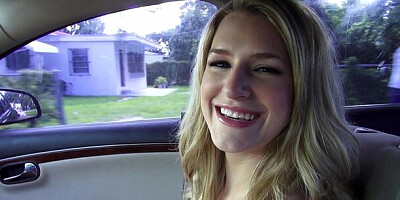 Watch dainty Dixie Belle's xxx