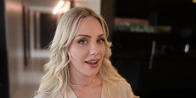 Angie Lynx treats your cock to a nice suckjob in POV