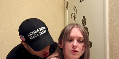 Beautiful 18yo White Girl Likes Cheating With Brown Dick