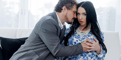 Blooming Naomi Ryder at cowgirl xxx