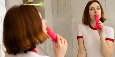 Libby Bright's teen (18+) smut by Nubiles.net