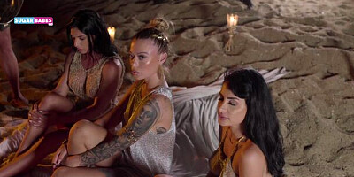 Wild Inna Innaki and Misha Maver's curvy scene