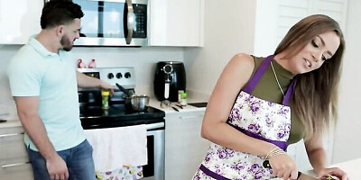 Sexy Latina Stepmom And Son Have Hard Hard Sex (Havana Bleu, Peter Green)