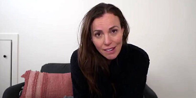 Yogabella - Make Mom Your Girlfriend