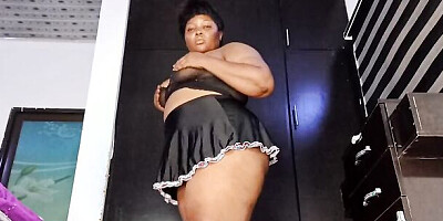 Thick Thighs Ebony Babe Solo Orgasm